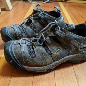 Keen Women's Steel Toe Utility Work Shoes Boots Size 9